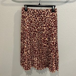 BRAND NEW NEVER WORN Pleated leopard print midi skirt with elastic waist